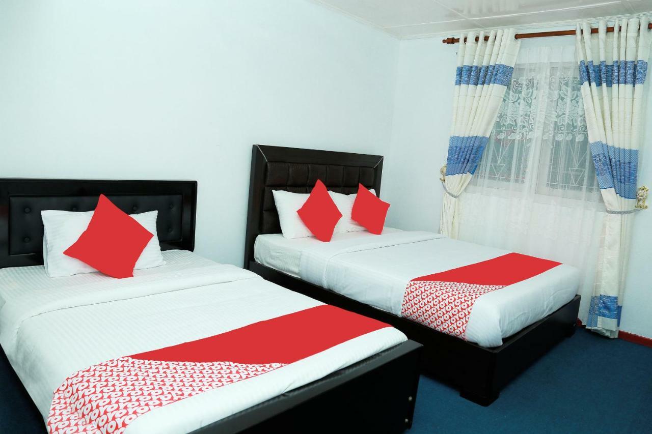 Oyo 238 Selva'S Guest House Nuwara Eliya Ngoại thất bức ảnh