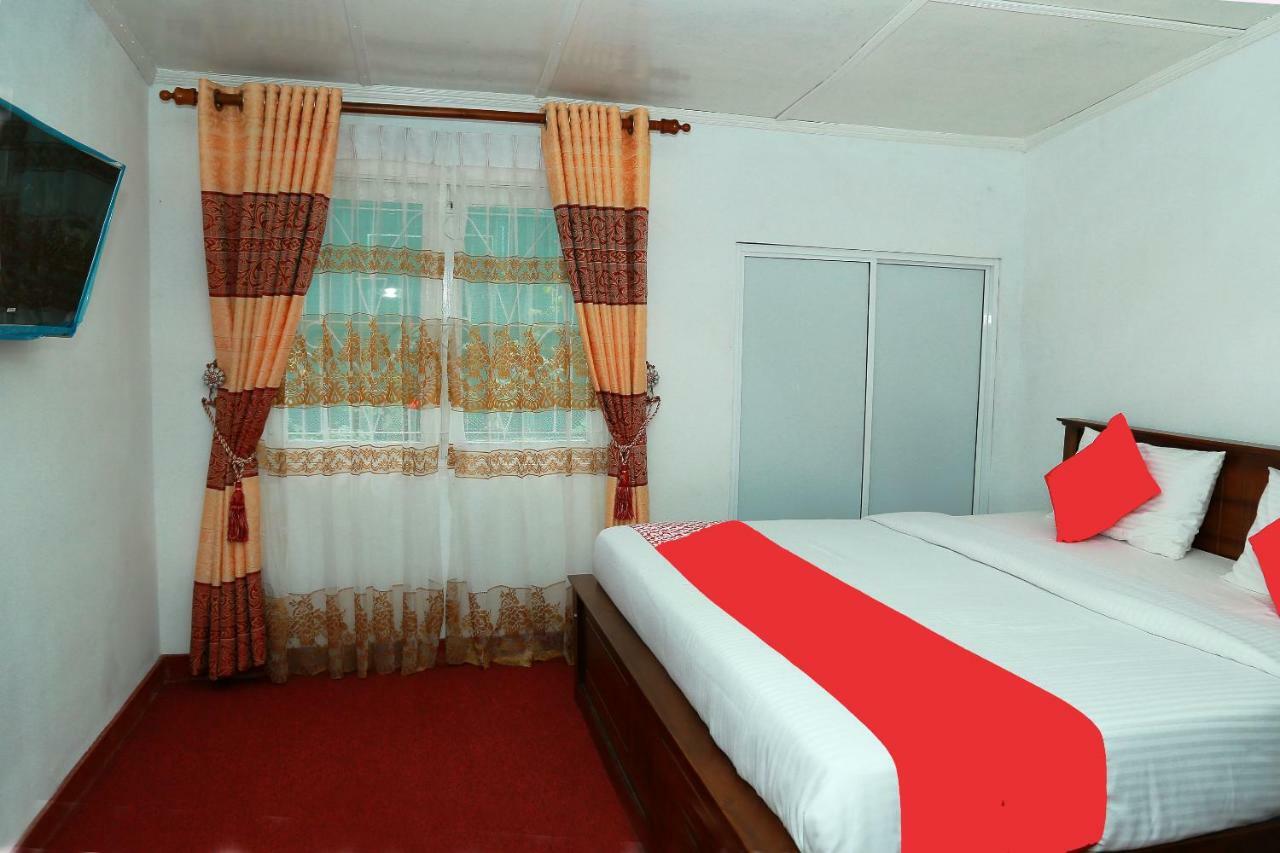 Oyo 238 Selva'S Guest House Nuwara Eliya Ngoại thất bức ảnh