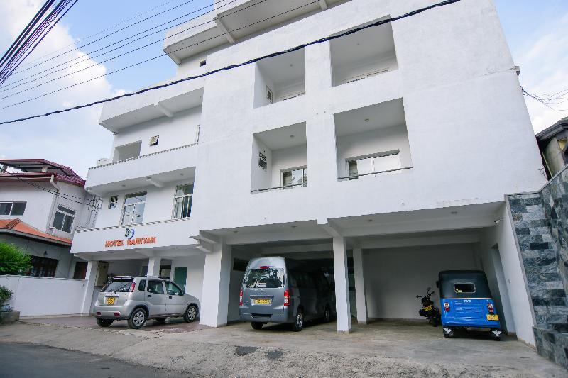 Oyo 238 Selva'S Guest House Nuwara Eliya Ngoại thất bức ảnh