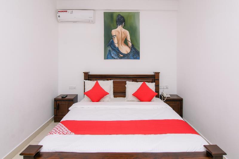 Oyo 238 Selva'S Guest House Nuwara Eliya Ngoại thất bức ảnh