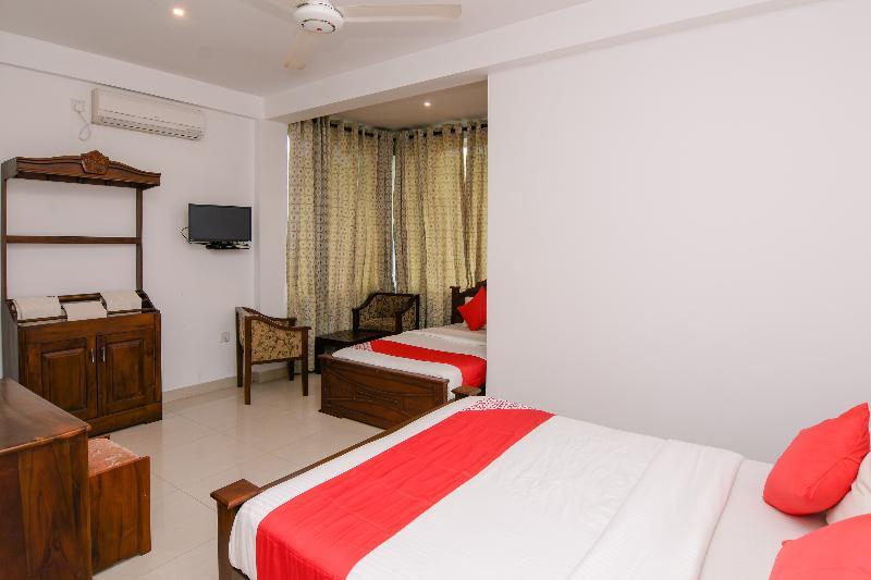 Oyo 238 Selva'S Guest House Nuwara Eliya Ngoại thất bức ảnh