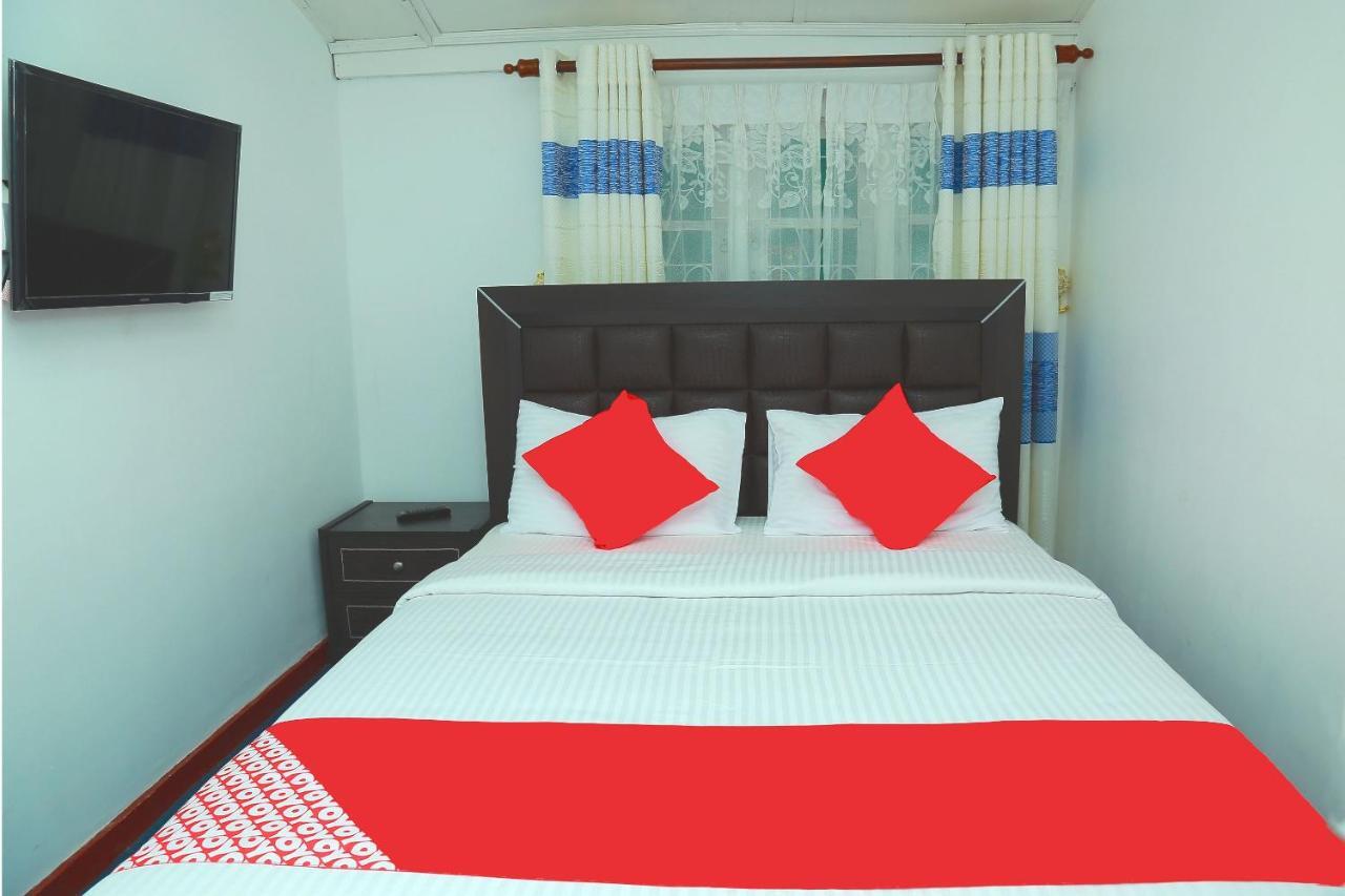 Oyo 238 Selva'S Guest House Nuwara Eliya Ngoại thất bức ảnh