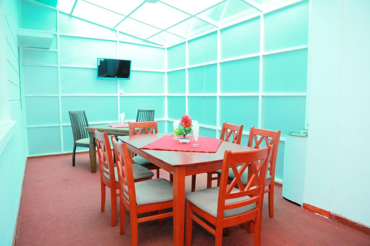Oyo 238 Selva'S Guest House Nuwara Eliya Ngoại thất bức ảnh