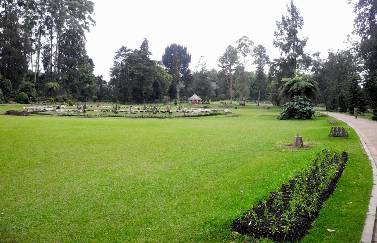 Oyo 238 Selva'S Guest House Nuwara Eliya Ngoại thất bức ảnh